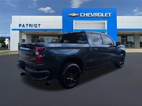 Used 2023 Chevrolet Silverado 1500 Custom w/ LPO, Dark Essentials Package AWD/4WD image 10