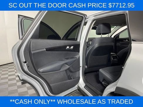 Used 2017 Kia Sorento LX w/ LX V6 Convenience Package FWD image 37