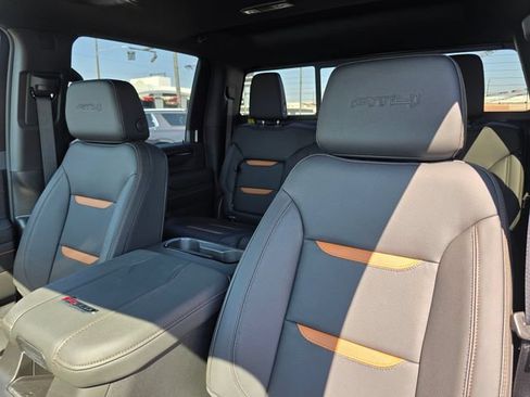 New 2026 GMC Sierra 2500 AT4 w/ AT4 Premium Plus Package AWD/4WD image 22