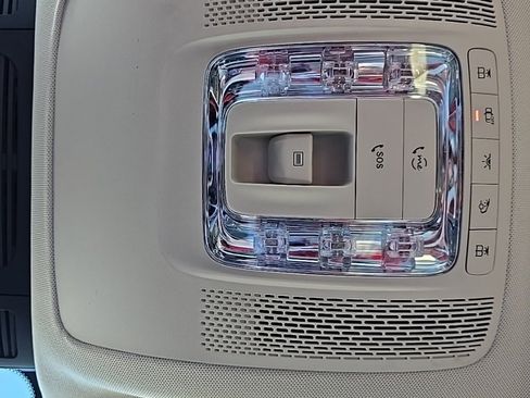 New 2026 Mercedes-Benz GLE 450 4MATIC image 33