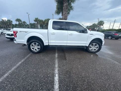 Used 2018 Ford F150 XLT w/ Equipment Group 302A Luxury AWD/4WD image 12