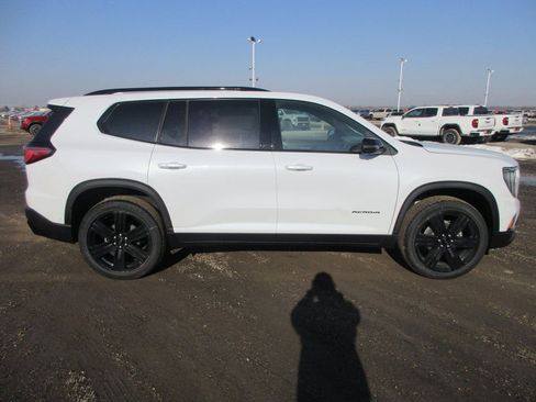 New 2026 GMC Acadia Elevation w/ Super Cruise Package AWD/4WD image 3