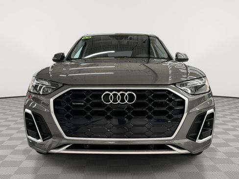 Certified 2025 Audi Q5 2.0T Premium Plus w/ Premium Plus Package image 2