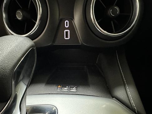 Used 2024 Chevrolet Blazer LT w/ Convenience Package image 39