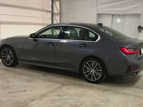 Used 2020 BMW 330i xDrive Sedan w/ Premium Package image 6