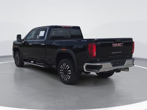 Used 2023 GMC Sierra 2500 SLT w/ SLT Premium Package AWD/4WD image 5
