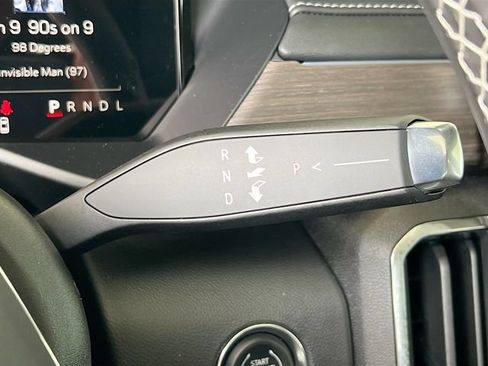 New 2026 GMC Acadia Denali w/ Super Cruise Package FWD image 12
