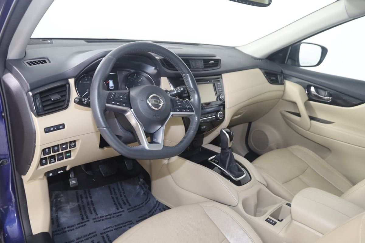 Used 2017 Nissan Rogue SL w/ SL Premium Package AWD/4WD image 23