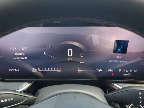 Used 2025 Buick Envision Sport Touring image 24