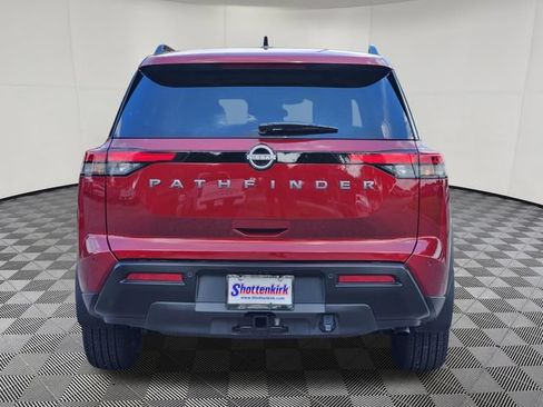 Used 2026 Nissan Pathfinder SV w/ SV Premium Package FWD image 7