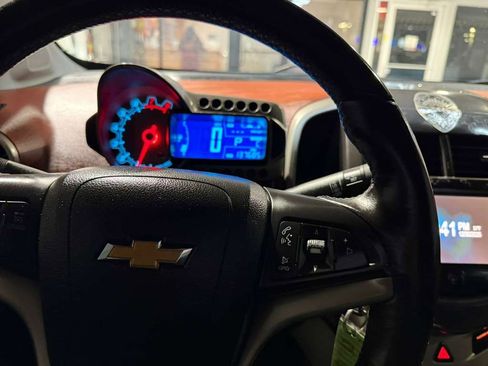 Used 2015 Chevrolet Sonic LTZ image 9