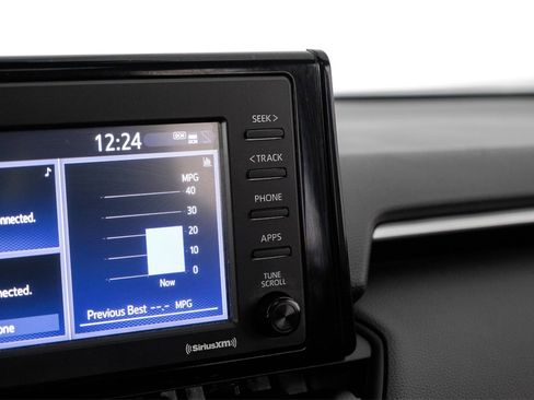 Used 2021 Toyota RAV4 XLE Premium image 25