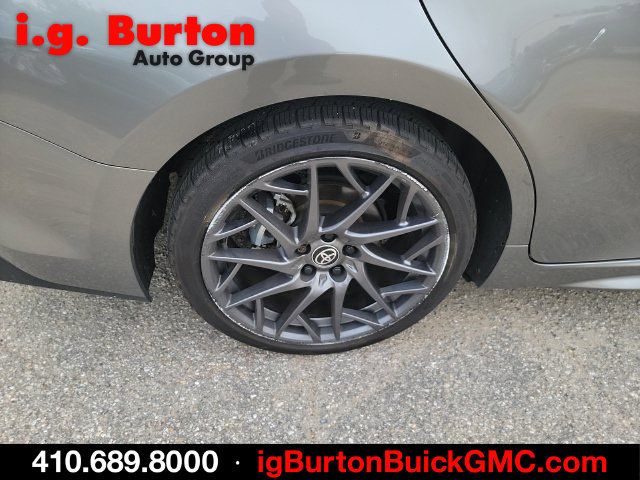 Used 2025 Toyota Camry SE FWD image 7