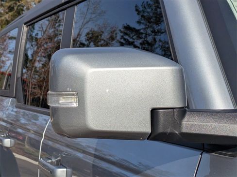 Used 2023 Ford Bronco Outer Banks image 11