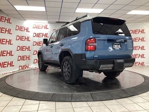 Used 2025 Toyota Land Cruiser w/ Premium Package AWD/4WD image 5
