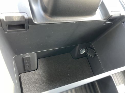 New 2026 Ford Expedition Max Platinum w/ Driver's Package image 27