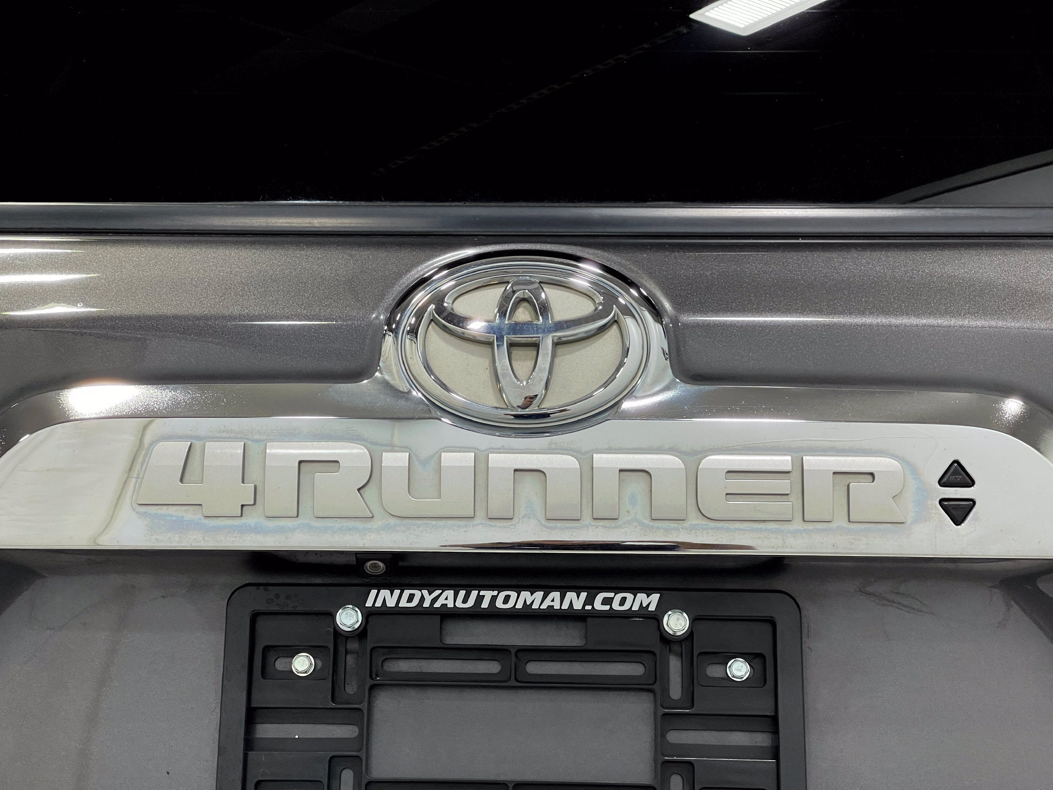 Used 2015 Toyota 4Runner Limited AWD/4WD image 41