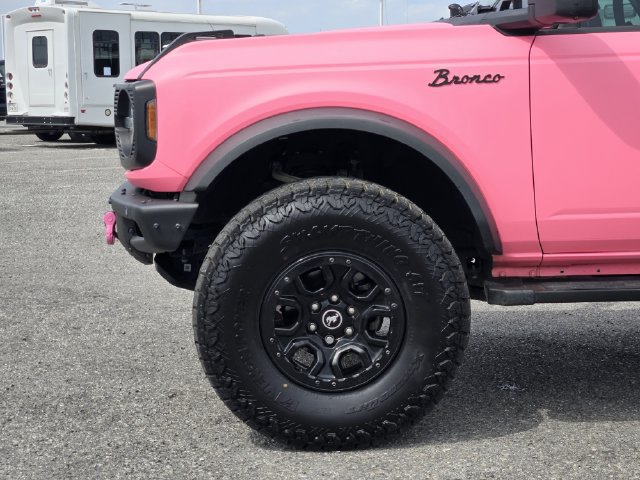 Used 2022 Ford Bronco Wildtrak AWD/4WD image 9