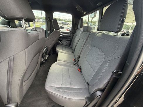 Used 2023 RAM 1500 Big Horn AWD/4WD image 10