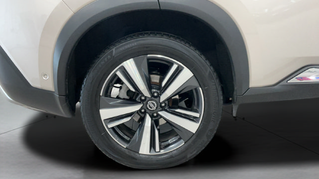 Used 2021 Nissan Rogue Platinum AWD/4WD image 25