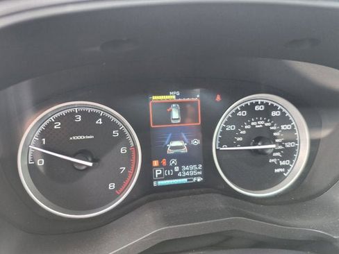 Certified 2024 Subaru Forester Premium AWD/4WD image 7