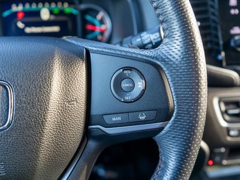 Used 2022 Honda Pilot TrailSport image 30