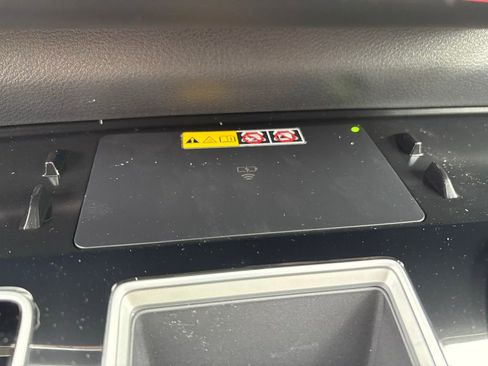 New 2026 Toyota Sienna Platinum image 25