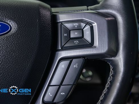Used 2018 Ford Expedition Platinum AWD/4WD image 15