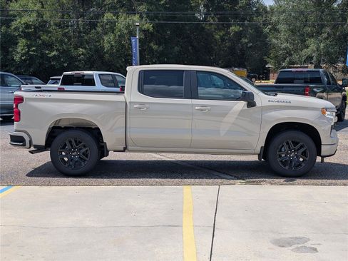 New 2026 Chevrolet Silverado 1500 RST w/ LPO, Dark Essentials Package AWD/4WD image 8