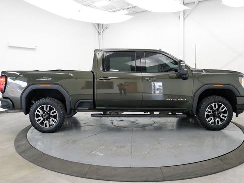 Used 2022 GMC Sierra 2500 AT4 AWD/4WD image 8