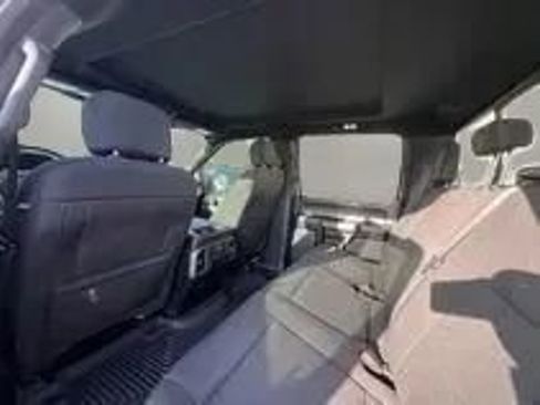 Used 2019 Ford F150 XLT w/ Equipment Group 302A Luxury AWD/4WD image 9