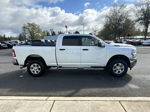 Certified 2024 RAM 2500 Big Horn AWD/4WD image 6