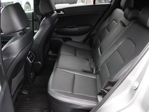 Used 2021 Kia Sportage S image 17