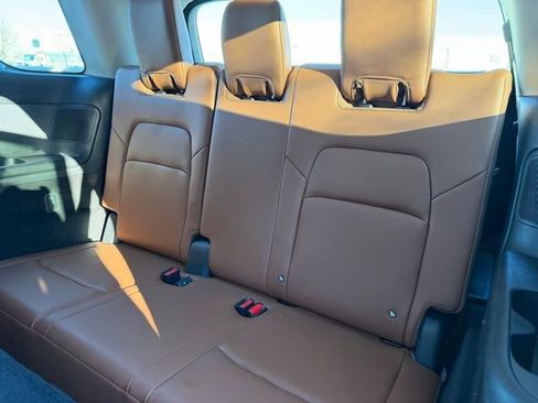 Used 2024 Nissan Pathfinder Platinum w/ Cargo Package image 26