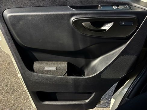 Used 2025 Mercedes-Benz Sprinter 2500 image 15