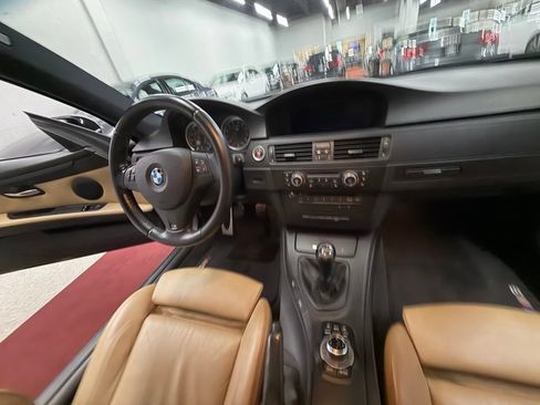Used 2011 BMW M3 Coupe RWD image 23