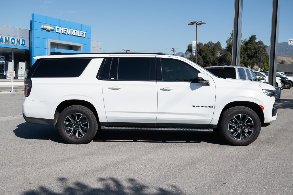 Used 2021 Chevrolet Suburban Z71 w/ Z71 Off-Road Package AWD/4WD image 3