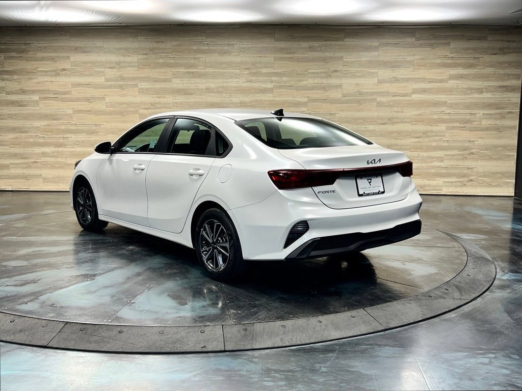 Used 2023 Kia Forte Sedan FWD image 13