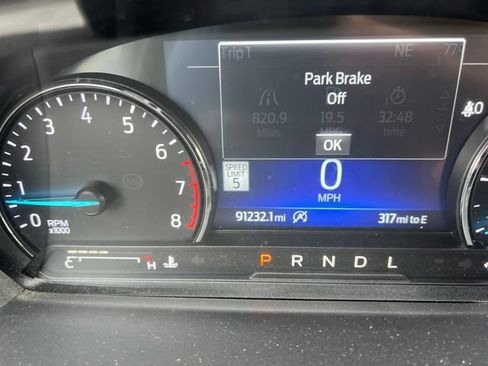 Used 2023 Ford Explorer XLT w/ Equipment Group 202A RWD image 2