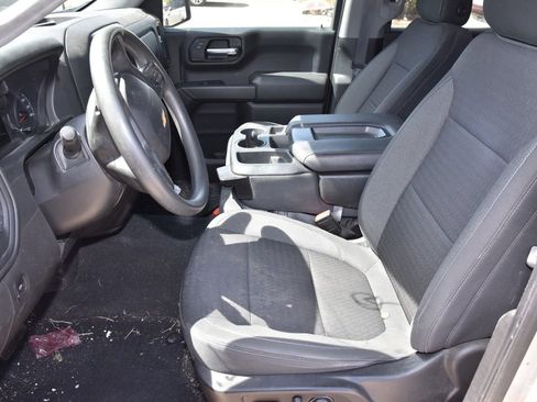 Used 2022 Chevrolet Silverado 1500 Custom image 10