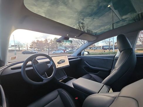 Used 2025 Tesla Model 3 Long Range image 14