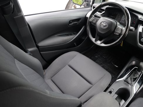 Used 2024 Toyota Corolla LE FWD image 25