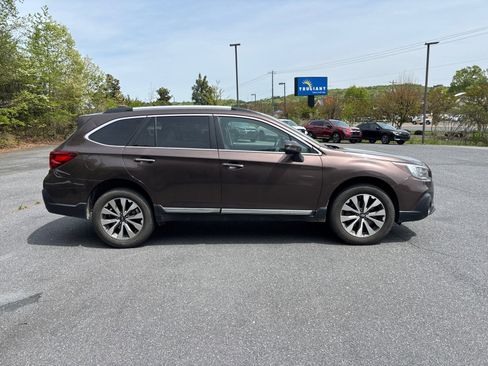 Used 2019 Subaru Outback 3.6R Touring w/ Popular Package #3A image 6