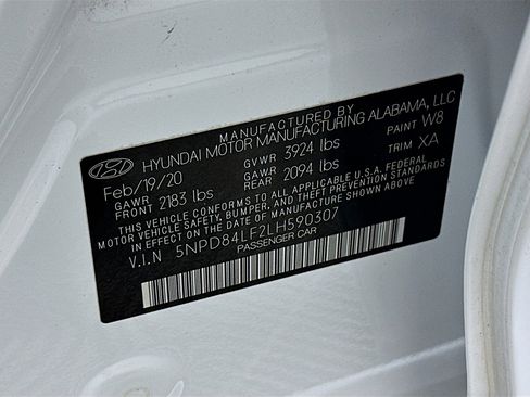 Used 2020 Hyundai Elantra Value Edition w/ Winter Weather Package FWD image 12