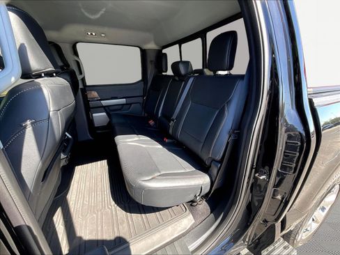 Used 2023 Ford F150 Lariat w/ Equipment Group 502A High AWD/4WD image 23