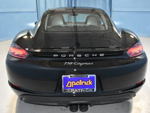 New 2025 Porsche 718 Cayman RWD image 23