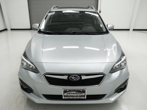 Used 2019 Subaru Impreza 2.0i Premium AWD/4WD image 2