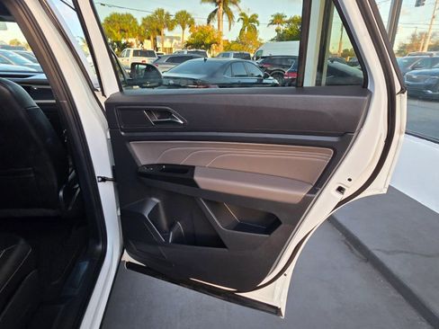 Used 2021 Volkswagen Atlas Cross Sport SEL R-Line FWD image 25