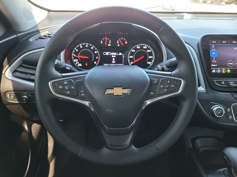 Used 2023 Chevrolet Malibu RS FWD image 19
