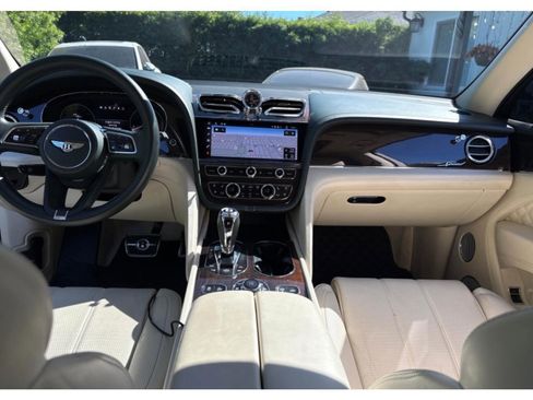 Used 2021 Bentley Bentayga Speed image 3